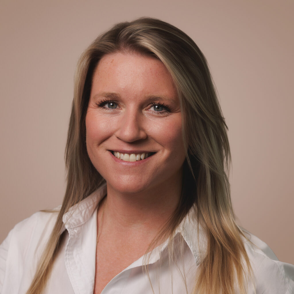 Lucy Ashmore - MD